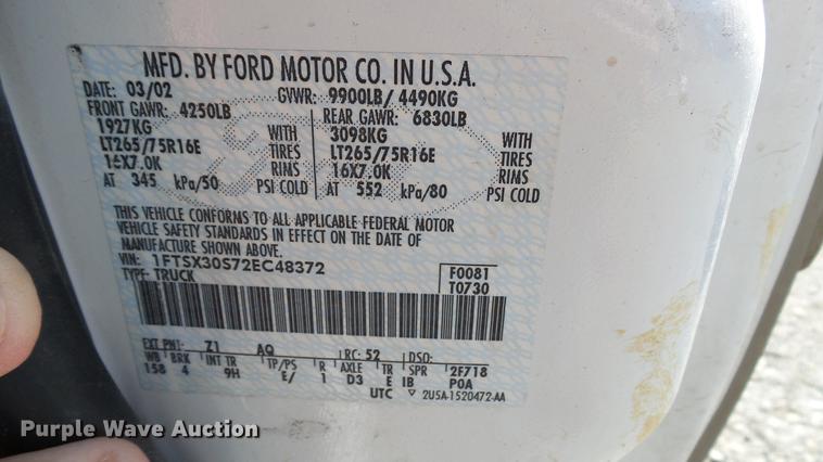 image for item DC4197 2002 Ford F350 Super Duty SuperCab pickup truck