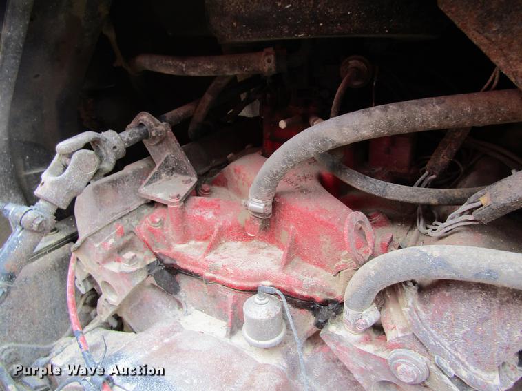 image for item DC4304 1977 International C01710B rollback truck