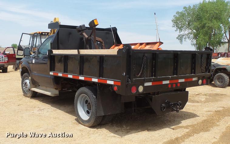 image for item DC4727 1999 Ford F550 Super Duty dump truck
