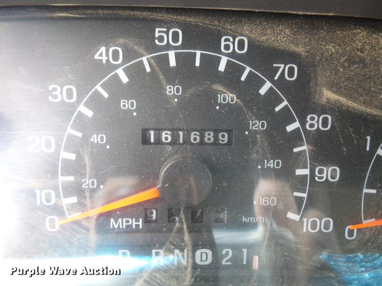 image for item DC4727 1999 Ford F550 Super Duty dump truck