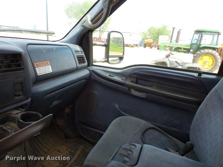 image for item DC4727 1999 Ford F550 Super Duty dump truck