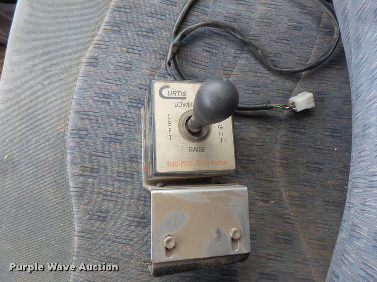 image for item DC4727 1999 Ford F550 Super Duty dump truck