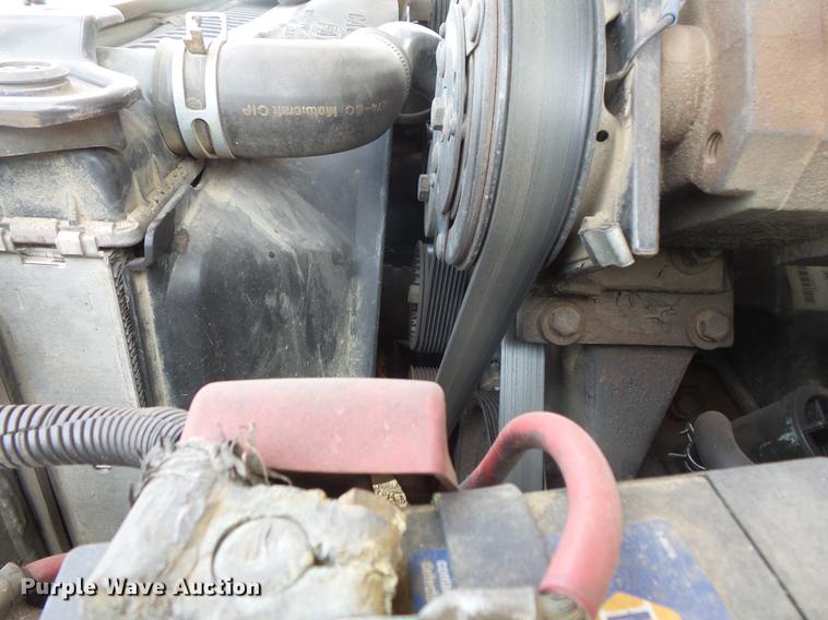 image for item DC4727 1999 Ford F550 Super Duty dump truck