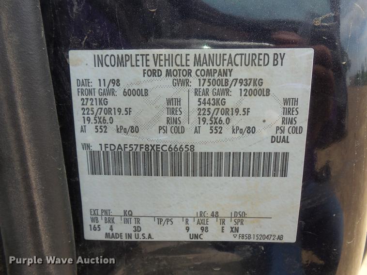 image for item DC4727 1999 Ford F550 Super Duty dump truck