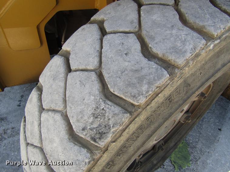 image for item DC7907 1990 Taylor TE300M forklift