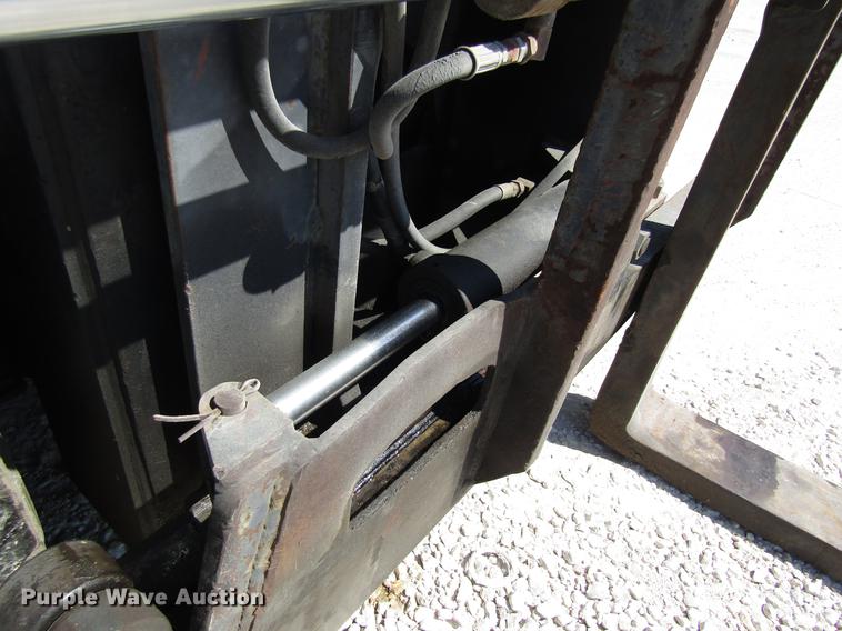 image for item DC7907 1990 Taylor TE300M forklift