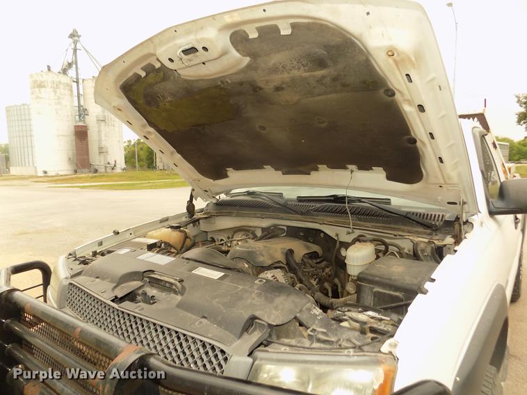 image for item DD2758 2003 Chevrolet Silverado 2500HD pickup truck