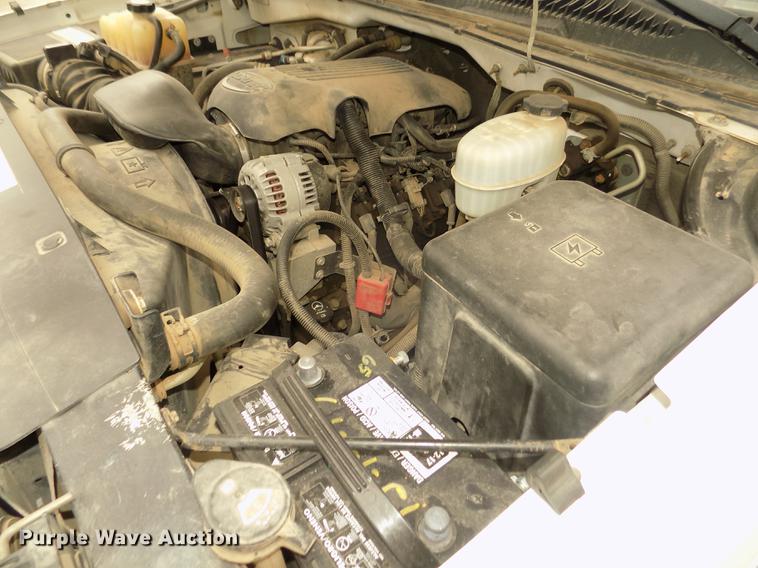 image for item DD2758 2003 Chevrolet Silverado 2500HD pickup truck