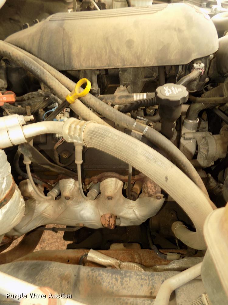 image for item DD2758 2003 Chevrolet Silverado 2500HD pickup truck