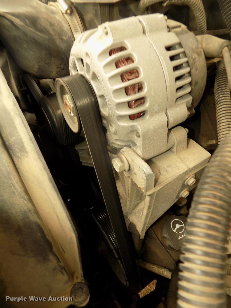 image for item DD2758 2003 Chevrolet Silverado 2500HD pickup truck