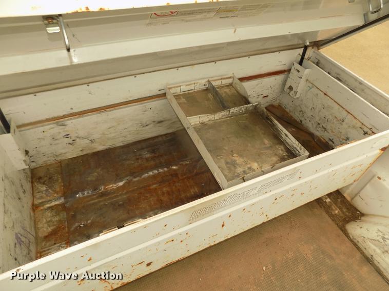 image for item DD2758 2003 Chevrolet Silverado 2500HD pickup truck