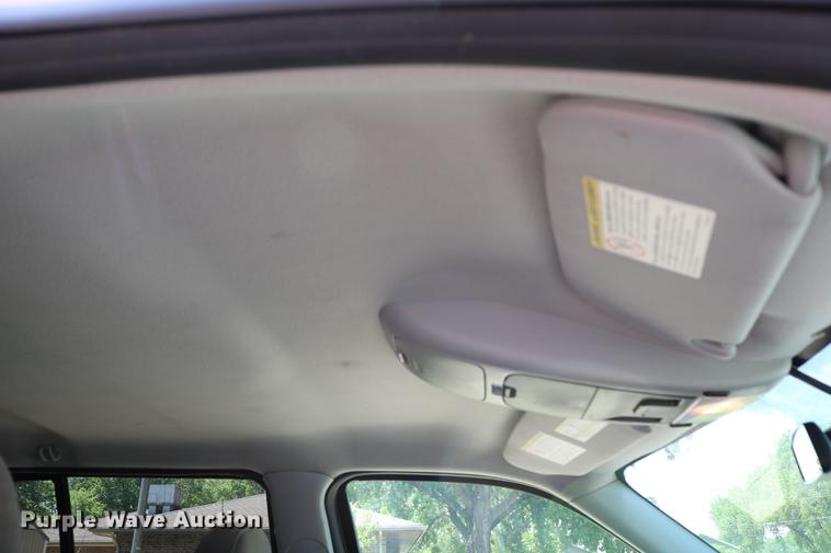 image for item DD4240 2005 Ford Explorer XLT SUV