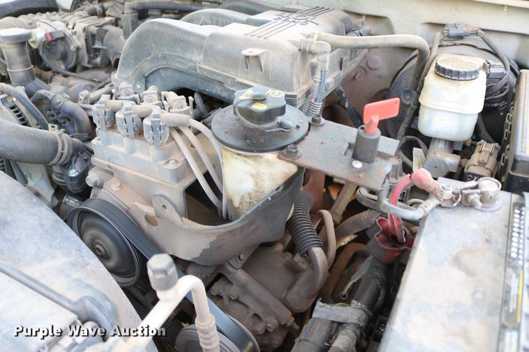 image for item DD4240 2005 Ford Explorer XLT SUV