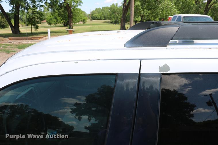 image for item DD4240 2005 Ford Explorer XLT SUV