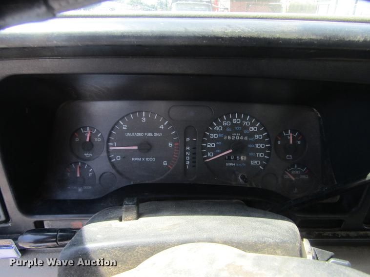 image for item DD5673 1995 Dodge Ram 1500 pickup truck