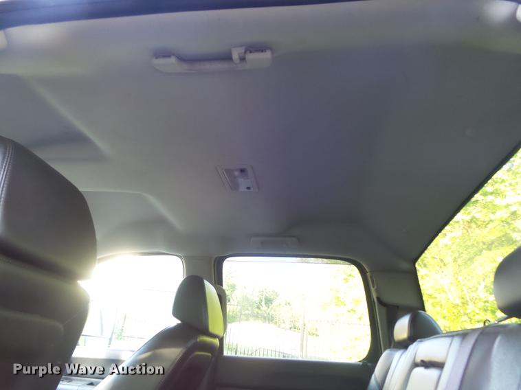 image for item DD7193 2007 Chevrolet Silverado 2500HD Crew Cab pickup truck