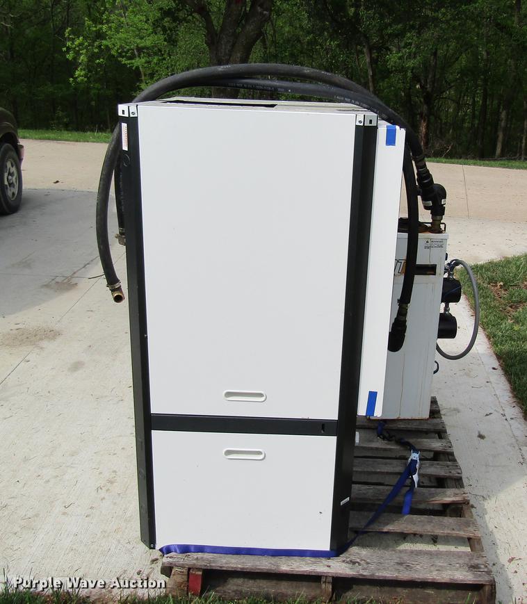 image for item DD8434 Bosch SM048 water source heat pump