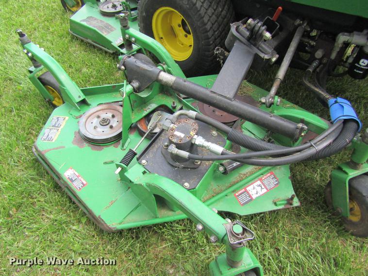 image for item DD8446 John Deere 1600 lawn mower