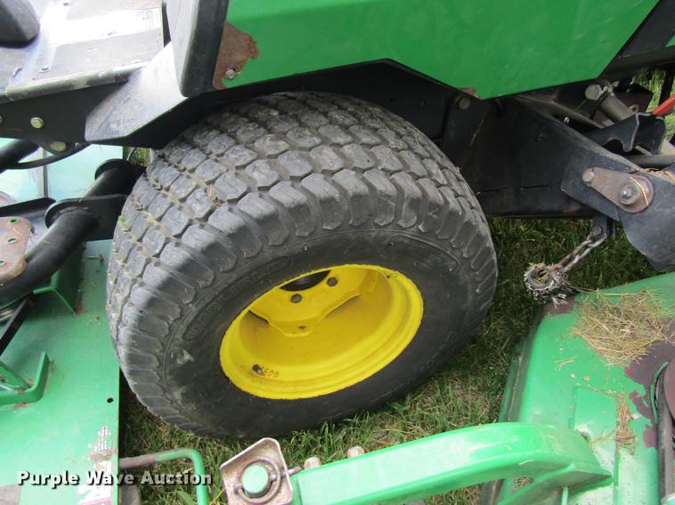 image for item DD8446 John Deere 1600 lawn mower