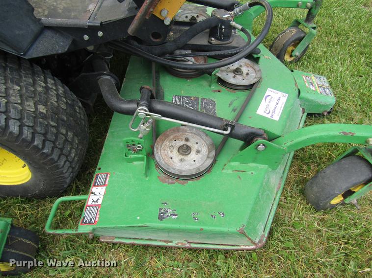 image for item DD8446 John Deere 1600 lawn mower