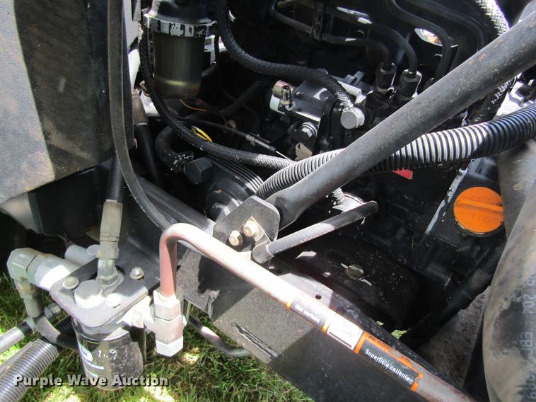 image for item DD8446 John Deere 1600 lawn mower