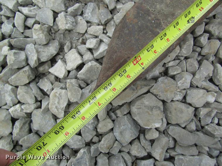 image for item DD8447 Shop built bale forks