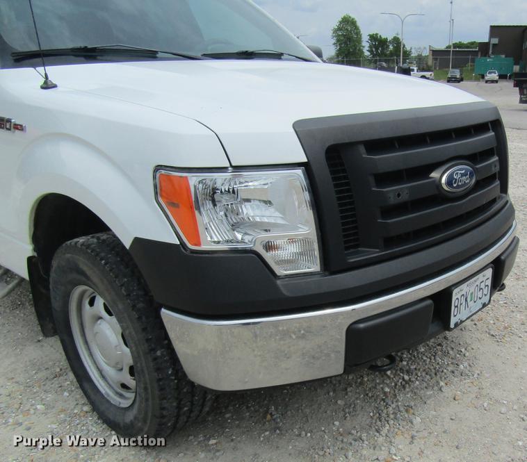 image for item DD8451 2012 Ford F150 SuperCab pickup truck