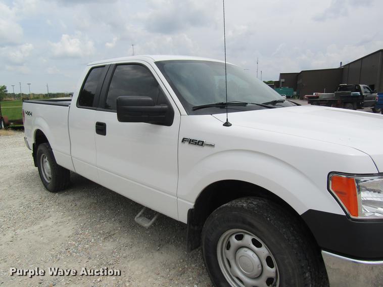 image for item DD8451 2012 Ford F150 SuperCab pickup truck
