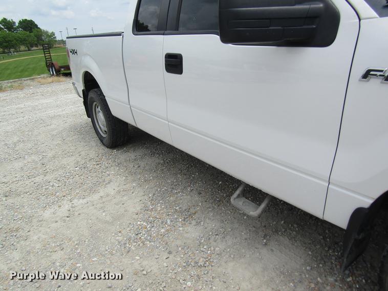 image for item DD8451 2012 Ford F150 SuperCab pickup truck