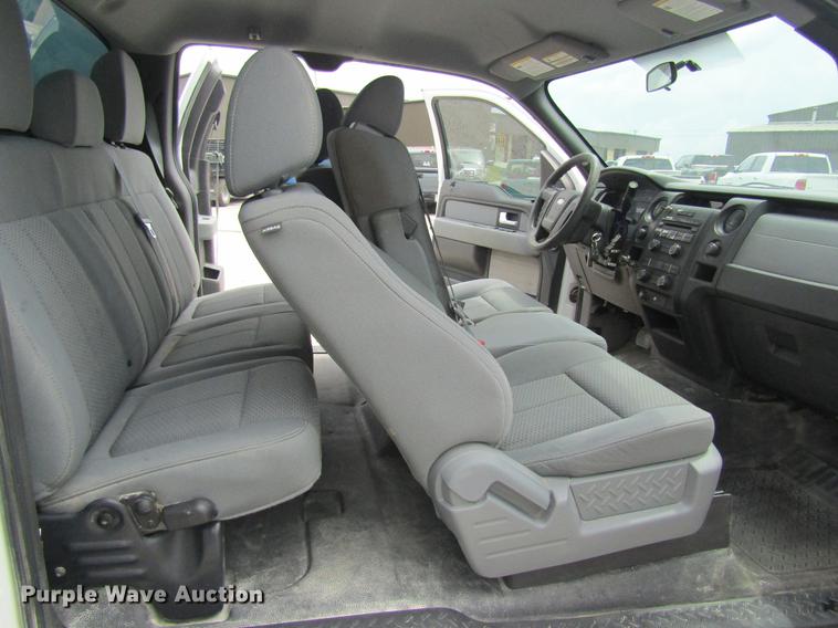 image for item DD8451 2012 Ford F150 SuperCab pickup truck