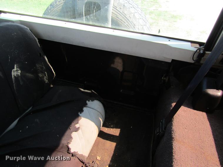 image for item DD8463 1994 Jeep Wrangler Renegade SUV