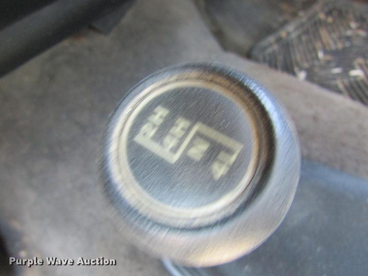 image for item DD8463 1994 Jeep Wrangler Renegade SUV