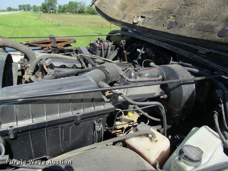 image for item DD8463 1994 Jeep Wrangler Renegade SUV