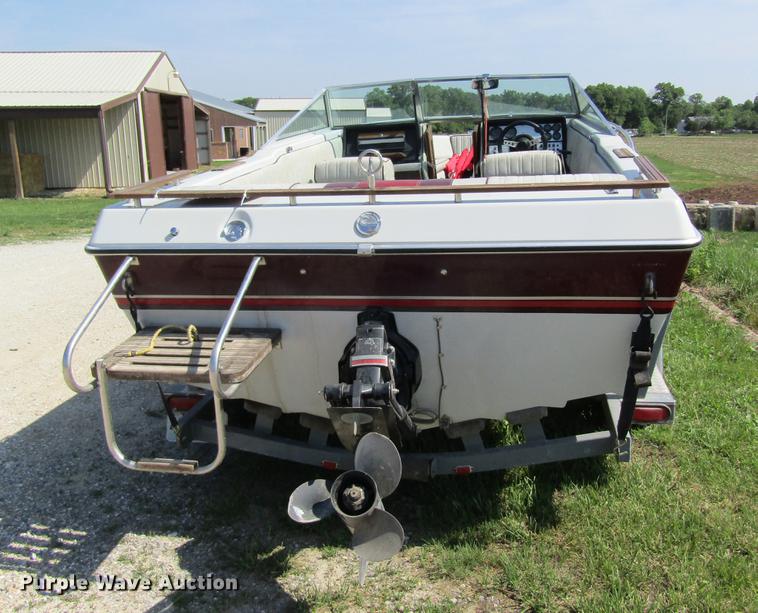 image for item DD8464 1985 Celebrity Calais boat