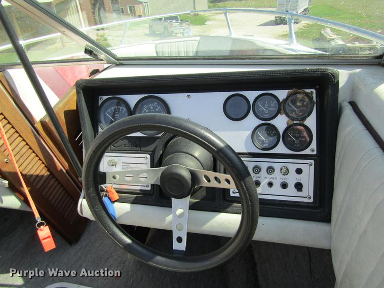 image for item DD8464 1985 Celebrity Calais boat