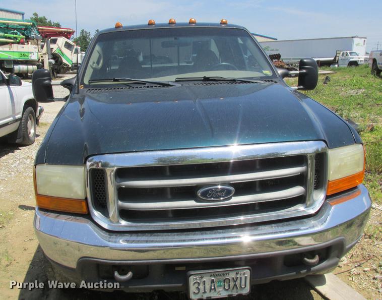 image for item DD8467 1999 Ford F250 Super Duty SuperCab pickup truck