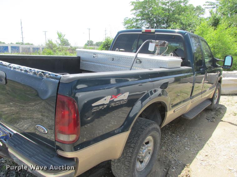 image for item DD8467 1999 Ford F250 Super Duty SuperCab pickup truck