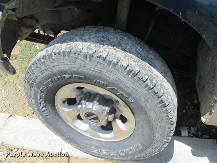 image for item DD8467 1999 Ford F250 Super Duty SuperCab pickup truck