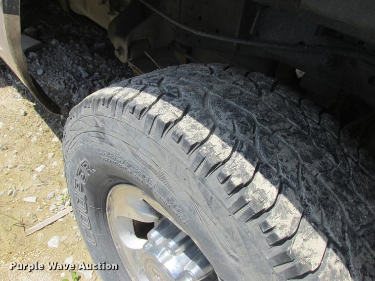 image for item DD8467 1999 Ford F250 Super Duty SuperCab pickup truck