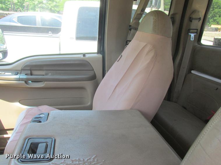 image for item DD8467 1999 Ford F250 Super Duty SuperCab pickup truck