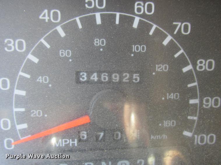 image for item DD8467 1999 Ford F250 Super Duty SuperCab pickup truck