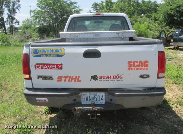 image for item DD8468 2000 Ford F250 Super Duty pickup truck
