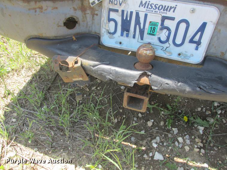 image for item DD8468 2000 Ford F250 Super Duty pickup truck