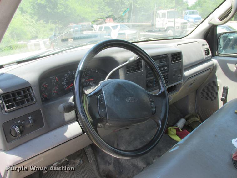 image for item DD8468 2000 Ford F250 Super Duty pickup truck