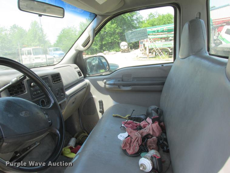 image for item DD8468 2000 Ford F250 Super Duty pickup truck