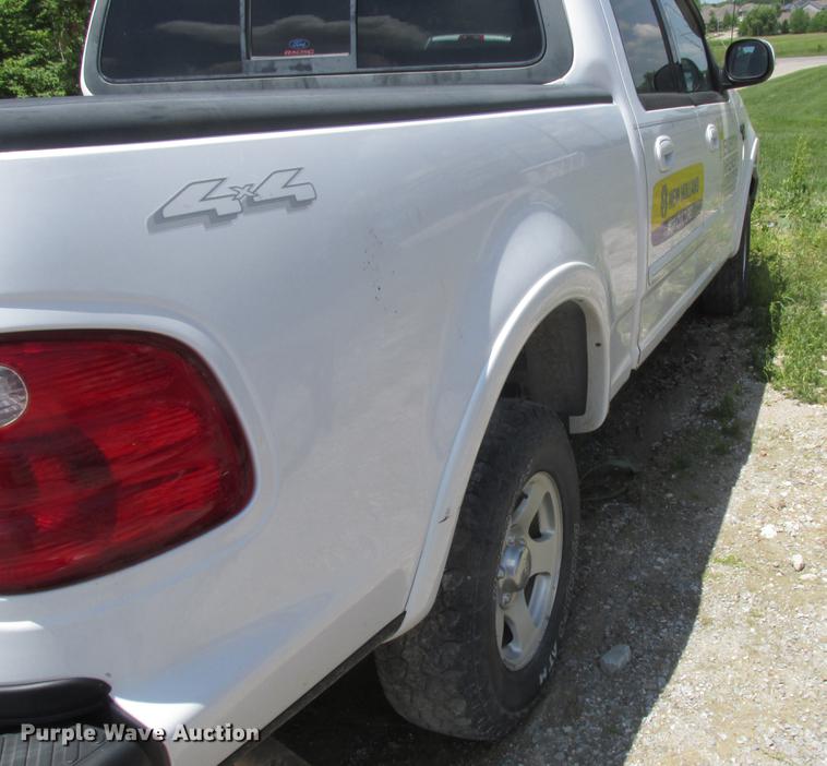 image for item DD8469 2001 Ford F150 SuperCrew pickup truck