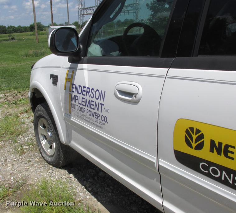 image for item DD8469 2001 Ford F150 SuperCrew pickup truck