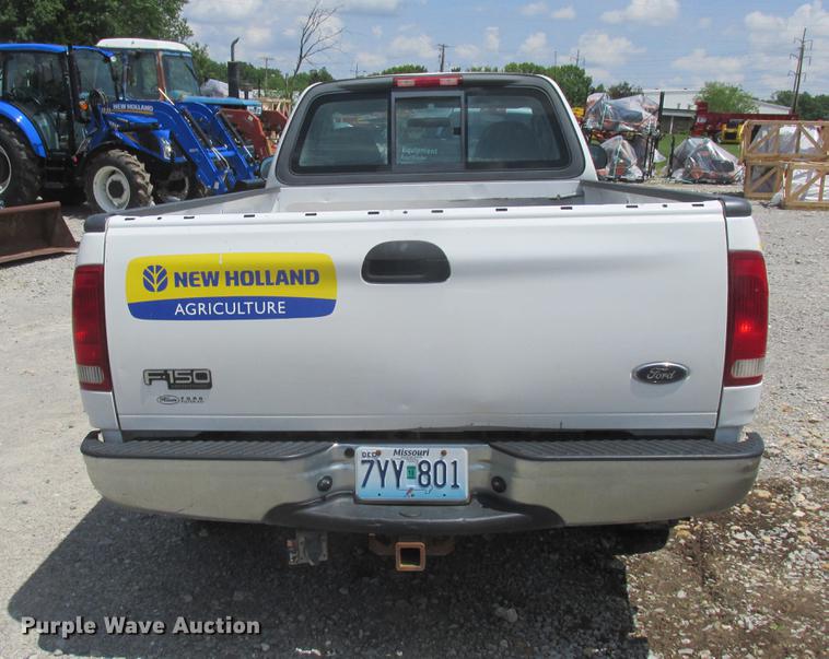 image for item DD8470 2004 Ford F150 pickup truck