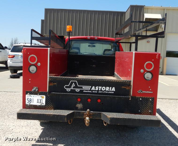 image for item DE1704 2006 Dodge Ram 2500 Quad Cab utility bed pickup truck