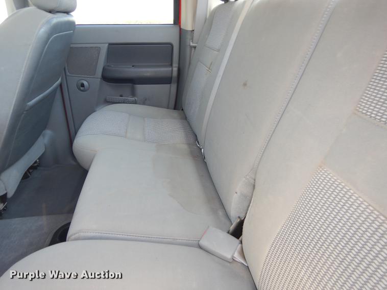 image for item DE1704 2006 Dodge Ram 2500 Quad Cab utility bed pickup truck